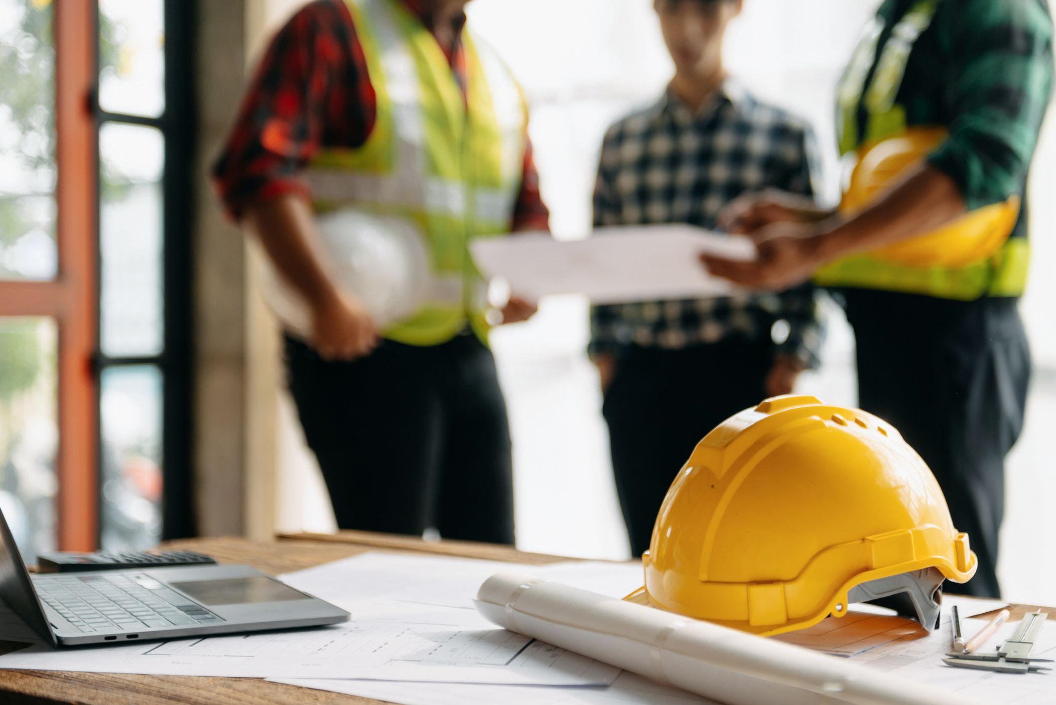 7 conseils pour éviter les maux de dos aux travailleurs de la construction
